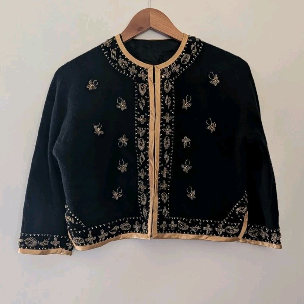 1950s Black Gold Beaded Butterfly Cropped Evening Jacket Glam Cocktail Bolero R